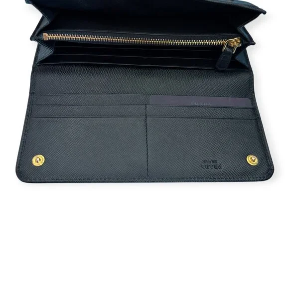 Authentic Prada Large Black Saffiano Leather Wallet - Picture 5 of 11